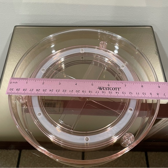 Pink Acrylic Makeup Organizers Rotating Tray Pink Blush Color Makeup Holders - Picture 11 of 16